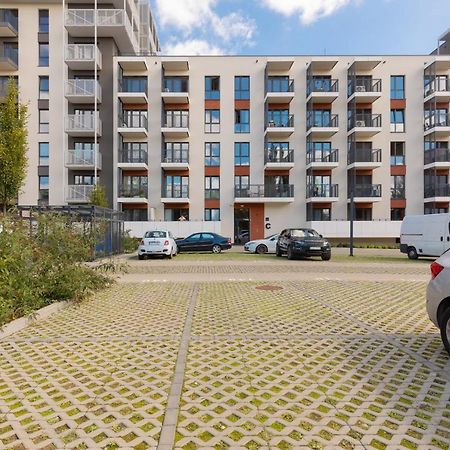Apartment With Balcony & Parking Near Manufaktura Lodz By Renters Prestige Zewnętrze zdjęcie