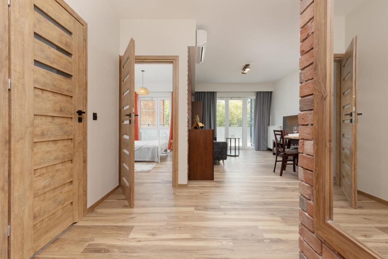Apartment With Balcony & Parking Near Manufaktura Lodz By Renters Prestige Zewnętrze zdjęcie