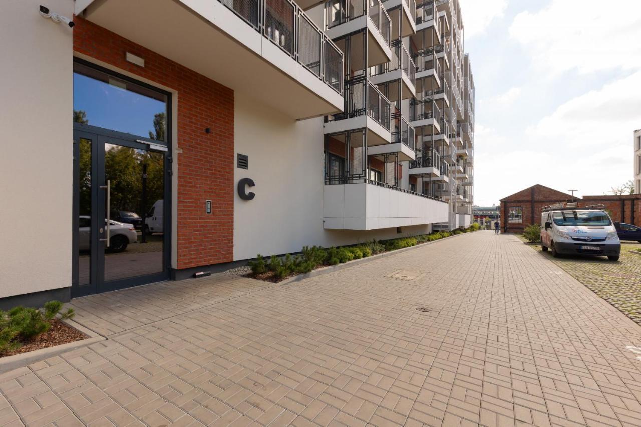 Apartment With Balcony & Parking Near Manufaktura Lodz By Renters Prestige Zewnętrze zdjęcie